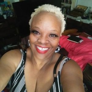 Meet your Posher, Alice